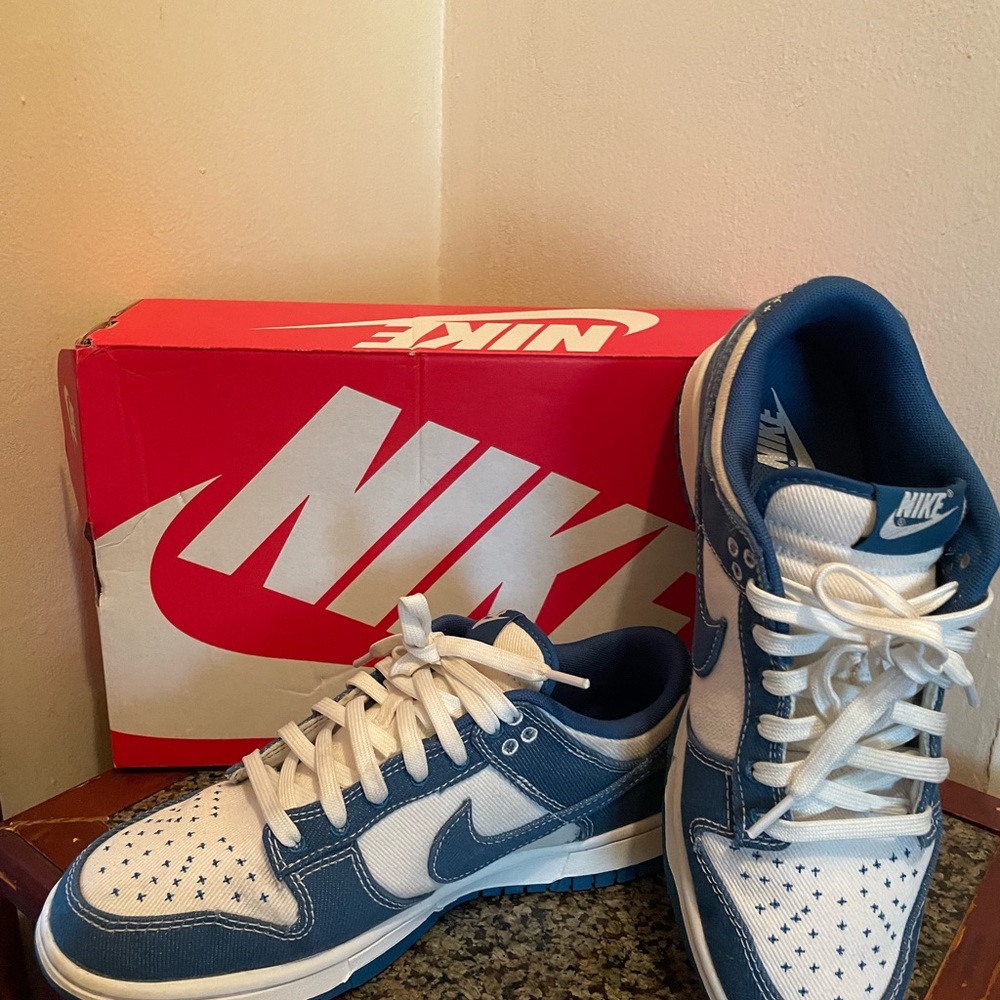 Nike Dunk Sashiko Denim Sneakers in good condition in a Size 8 men - 9.5 women.